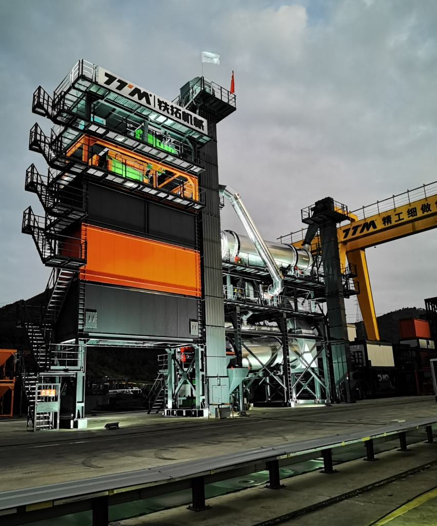 bauma CHINA 2020前夕，鐵拓機械泉州設(shè)備展區(qū)喜迎首批嘉賓蒞臨